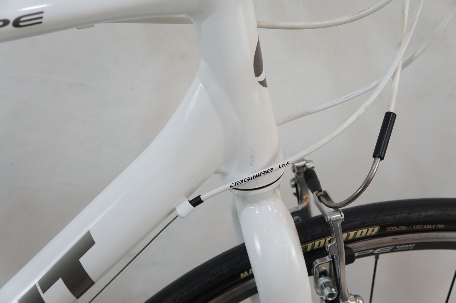 人気ブランドも見つかる! GIANT ジャイアント ESCAPE R3 2015年モデル クロスバイク バイチャリ浦和ベース