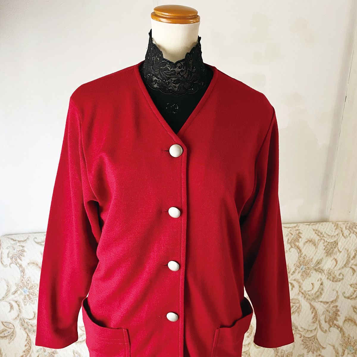 70s 赤 ロングカーディガン 昭和レトロ ヴィンテージ古着 - メルカリ 70s 赤 ロングカーディガン 昭和レトロ ヴィンテージ古着 - メルカリ