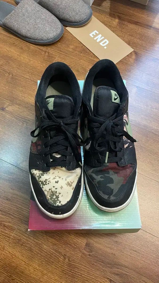 NIKE ナイキ ダンク ロー 迷彩 プラージュ 黒 dh0957 ー 001