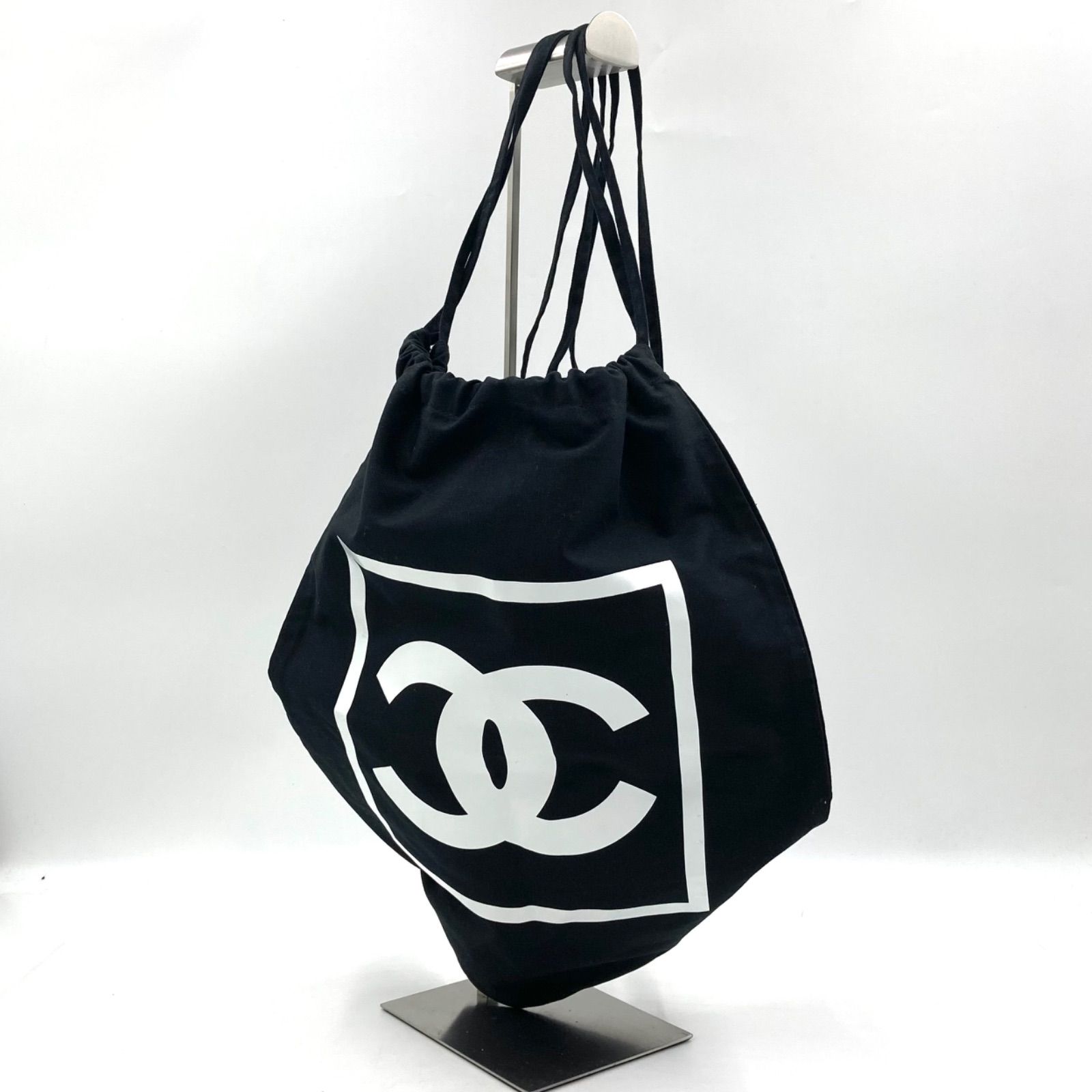 新品未使用✨CHANEL♡シャネル✨ コスメライン限定 リュック黒 ノベルティ CHANEL - CHANEL シャネルノベルティリュック人気商品の通販 by