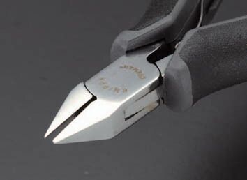 クニペックス KNIPEX