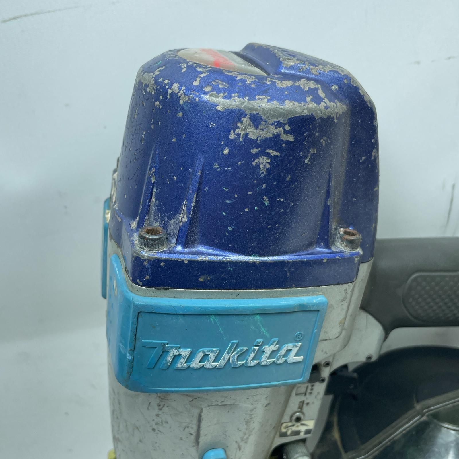 MAKITA マキタ エア釘打ち AN622 常圧 65mm 000001145