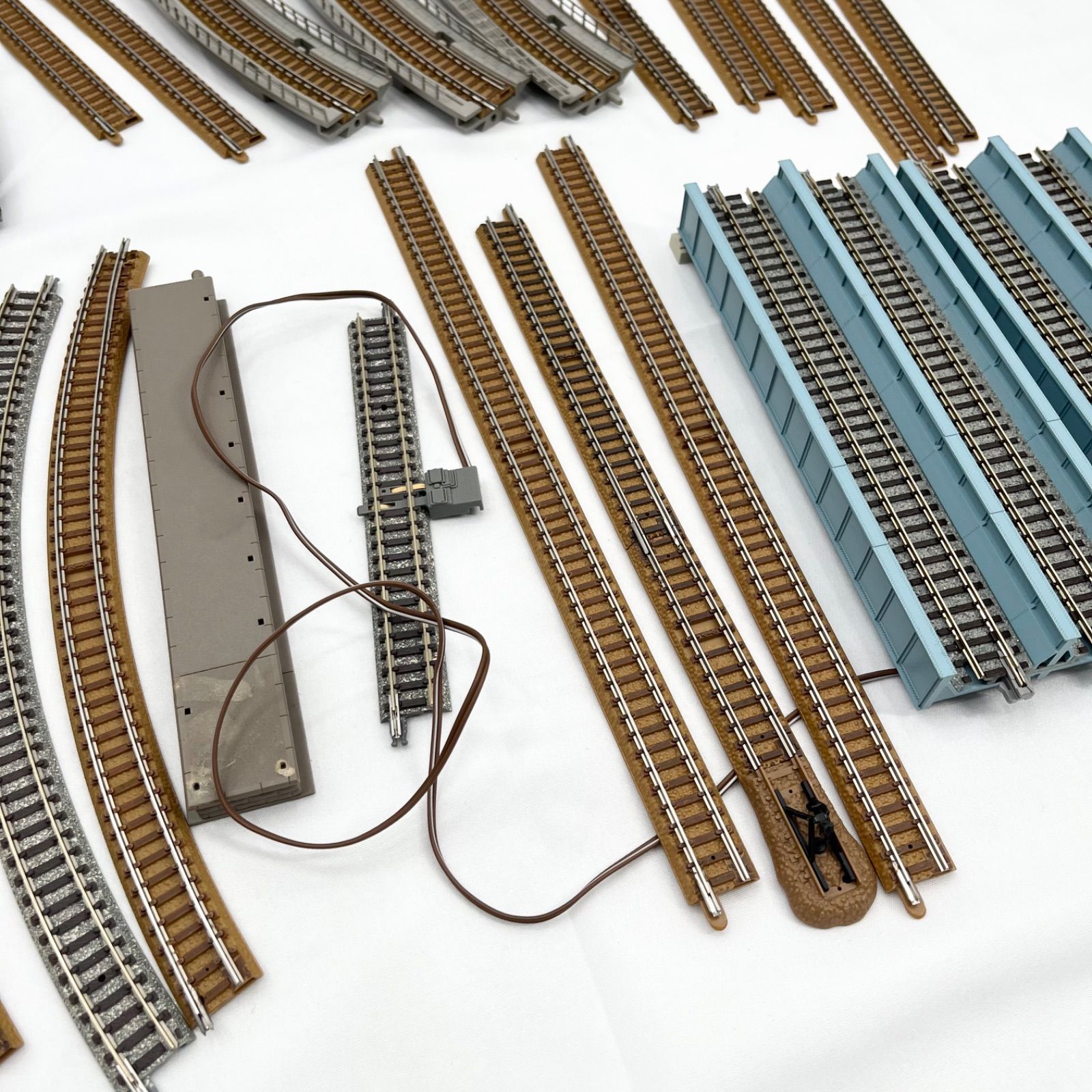 Nゲージ 鉄道模型 ジャンク品 レール、ケース付きセット 鉄道模型 レールセット 現状品 Nゲージ TOMIX? KATO? 曲線 直線
