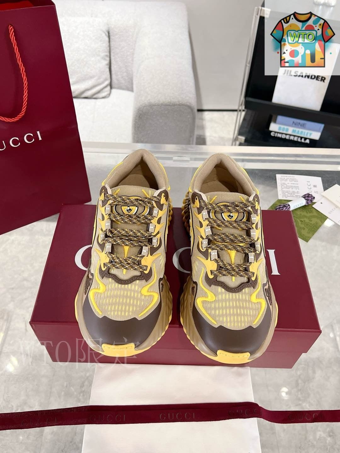 GUCCI シューズ s-l1200.jpg