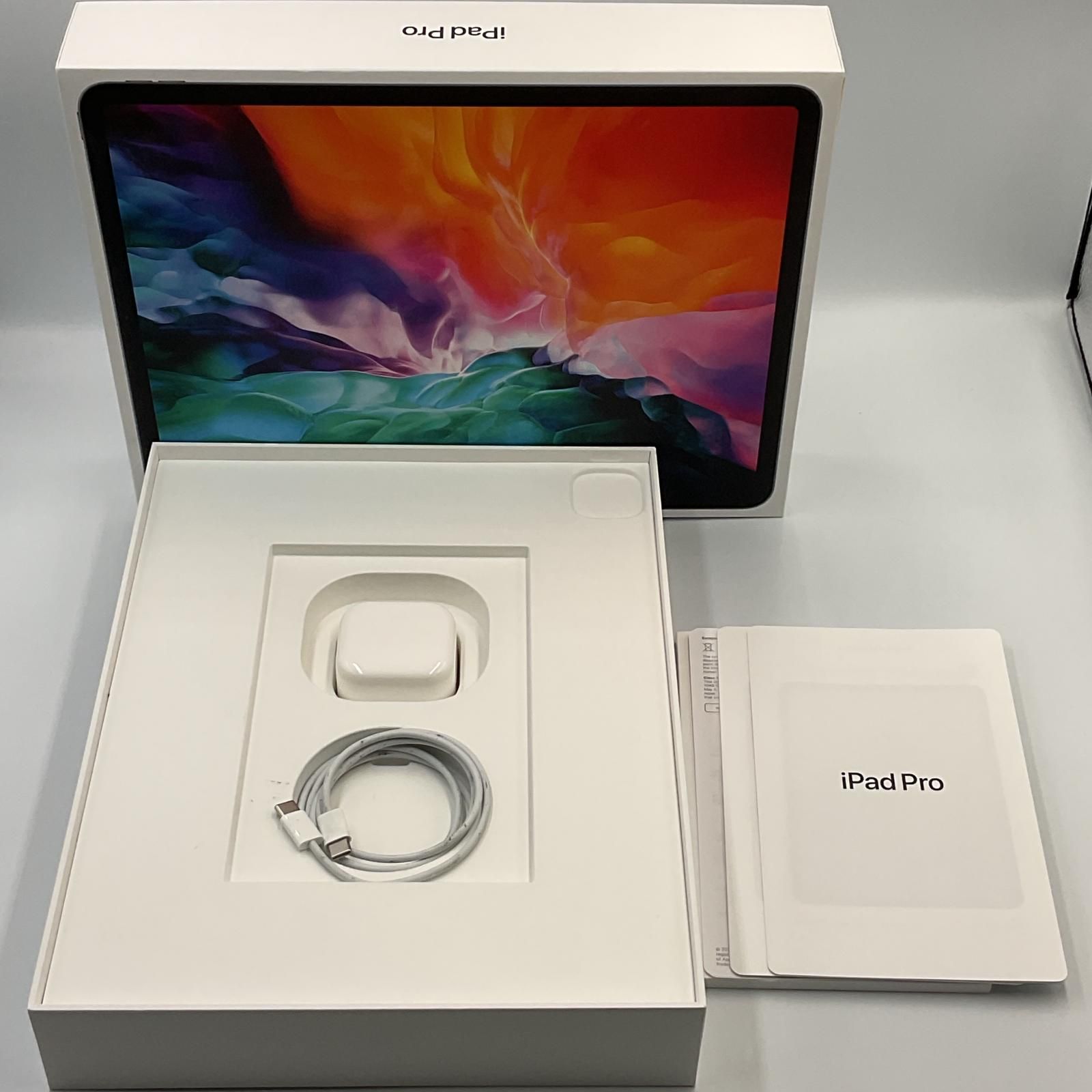 iPad Pro (第4世代) 12.9インチ 256GB シルバー Wi-F…