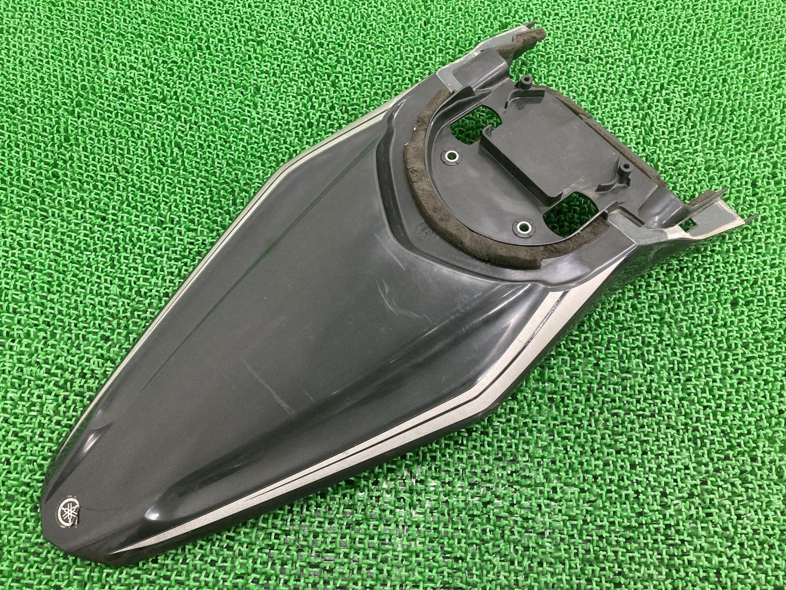 WR250X リアフェンダー 黒 3D7 DG15J-001*** ヤマハ 純正 中古 バイク 部品 DG15J 割れ欠け無し 品薄 希少品 車検 Genuine