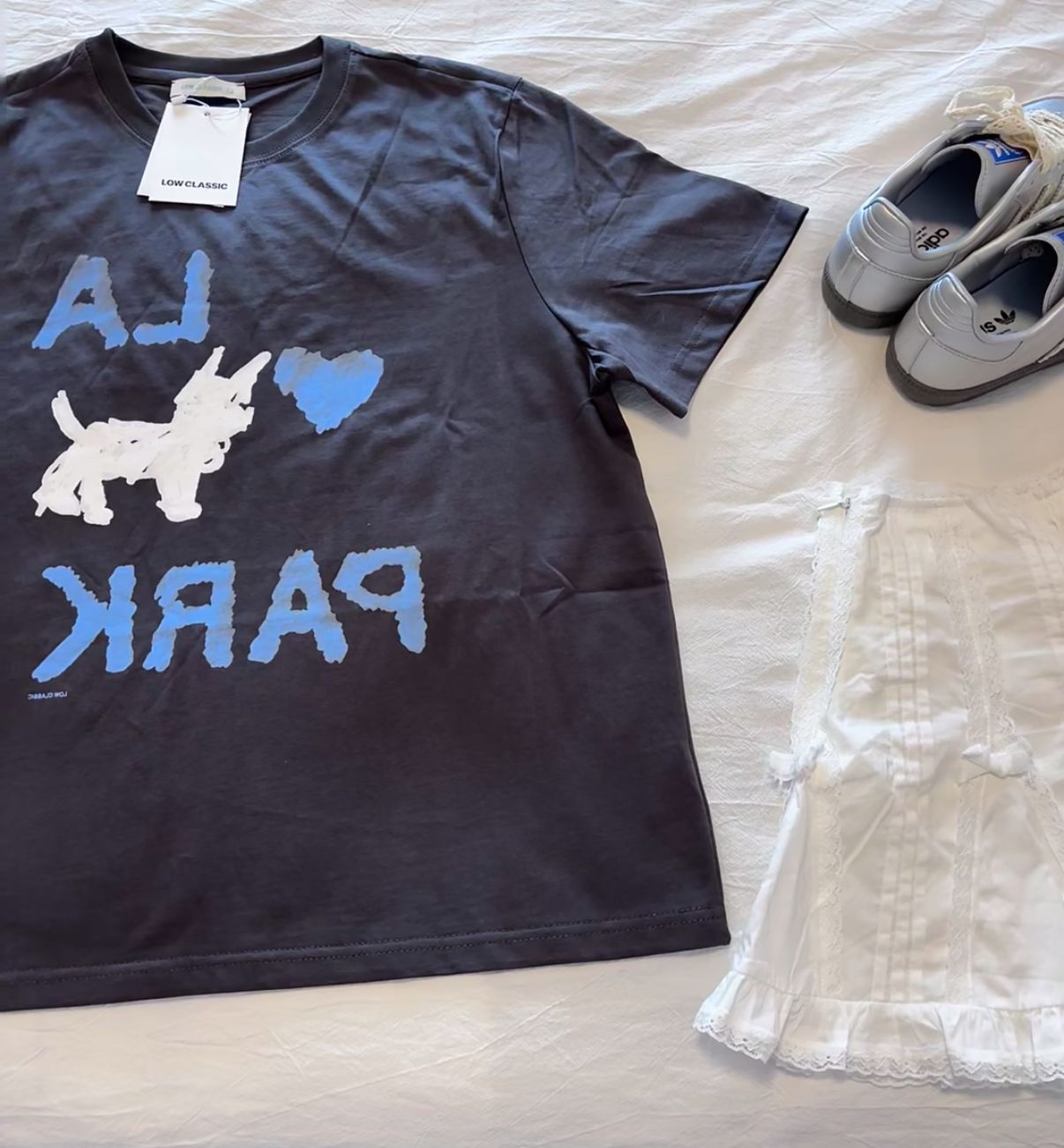 【LOW CLASSIC】★ジェニー着用★ラブパークTシャツ 7/4 予約発送☆BLACKPINK ジェニー 着用！！【LOW CLASSIC】LOVE