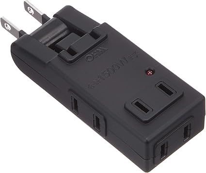 【在庫処分】オーム(OHM) 雷に強いマイクロタップ 4個口 黒 [品番]00-6959