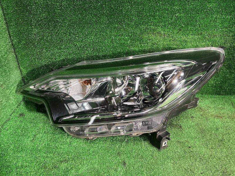 ノート HE12 左ヘッドランプ ヘッドライト E-POWER メダリスト ブラックアロー イチコ 1934 26060-5WK5D GAP