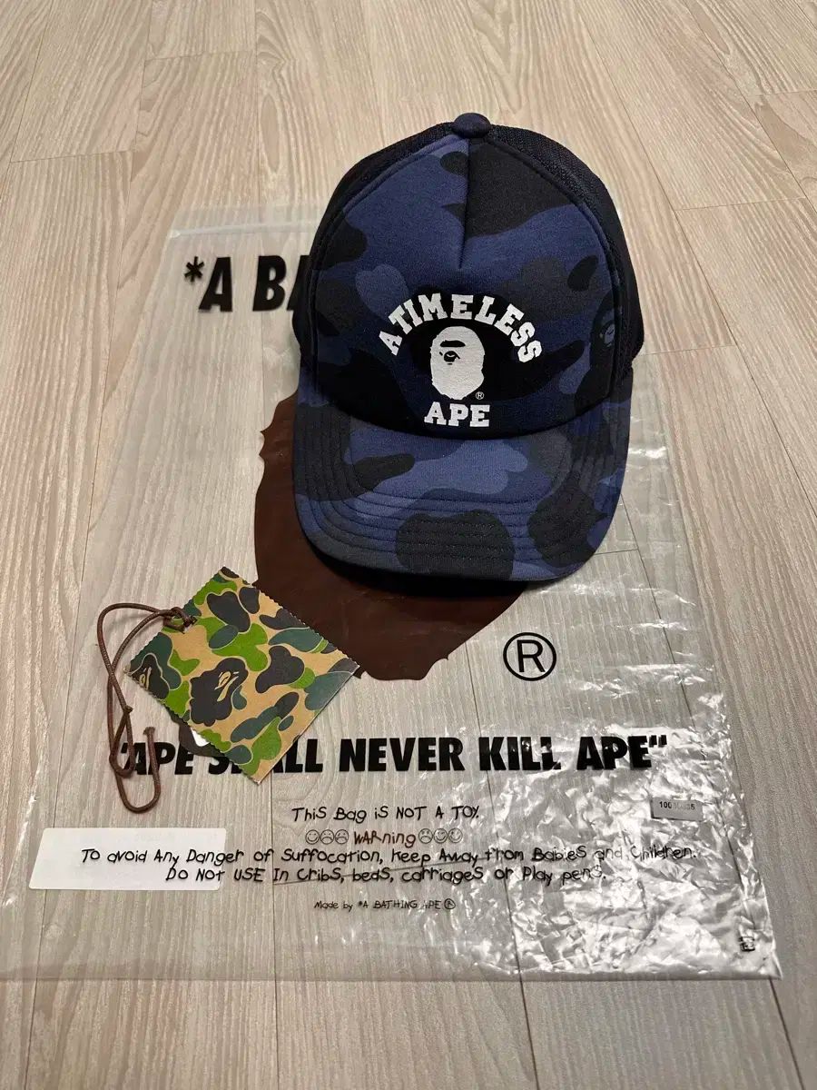 A BATHING APE アベイシングエイプ サウンド トラッカー キャップ
