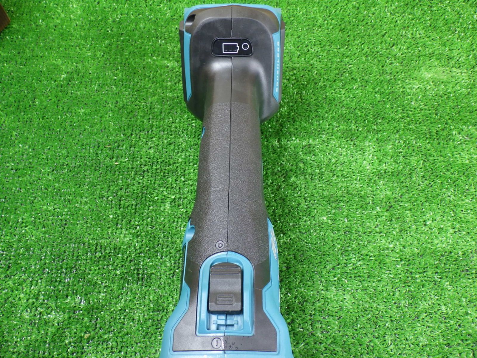 充電式ディスクグラインダ GA504DRGXN