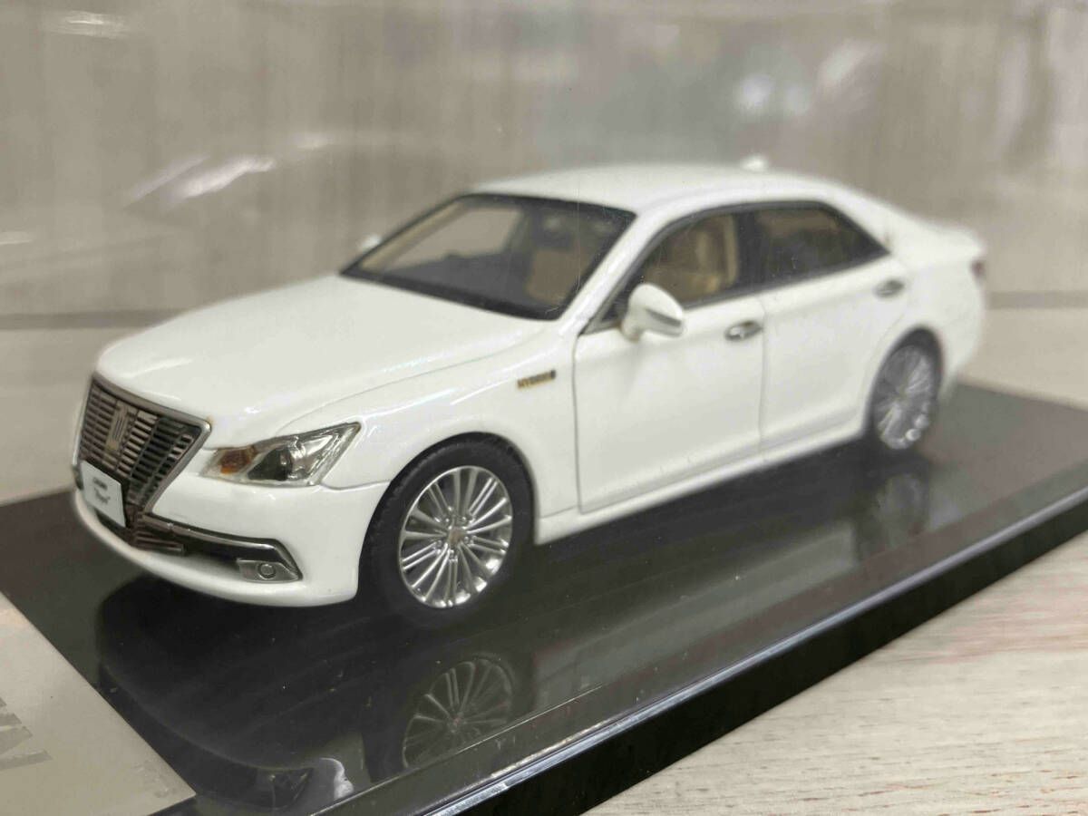 トヨタ CROWN ROYAL SALOON 2013 WIT'S