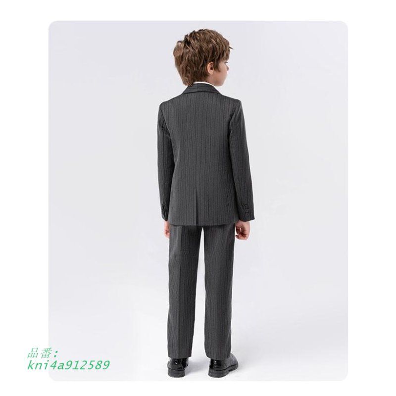 子供服フォーマルスーツ