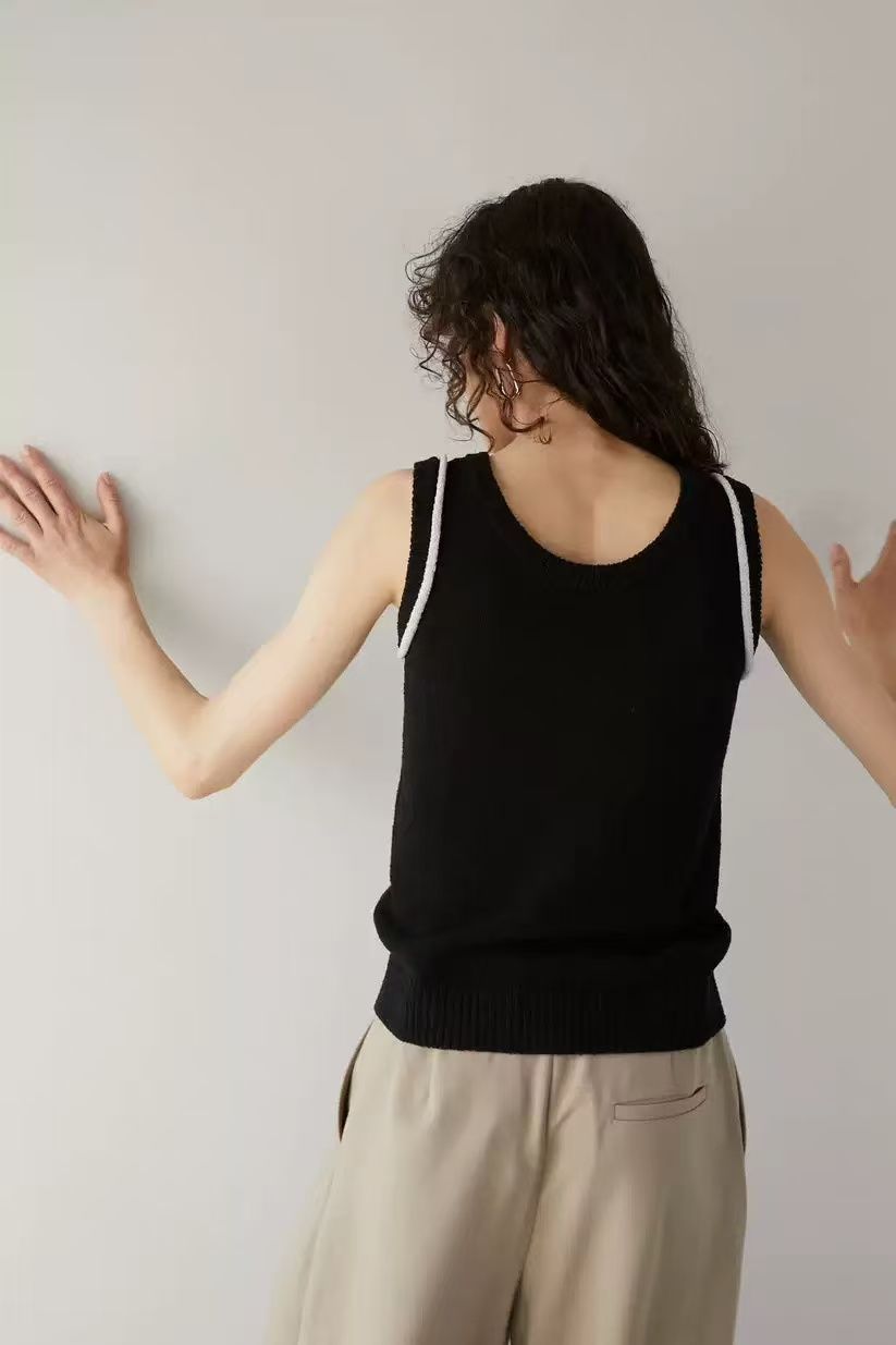 【ELLIE】ラインノースリーブニット ラインノースリーブニット【BLACK】 – ELLIE