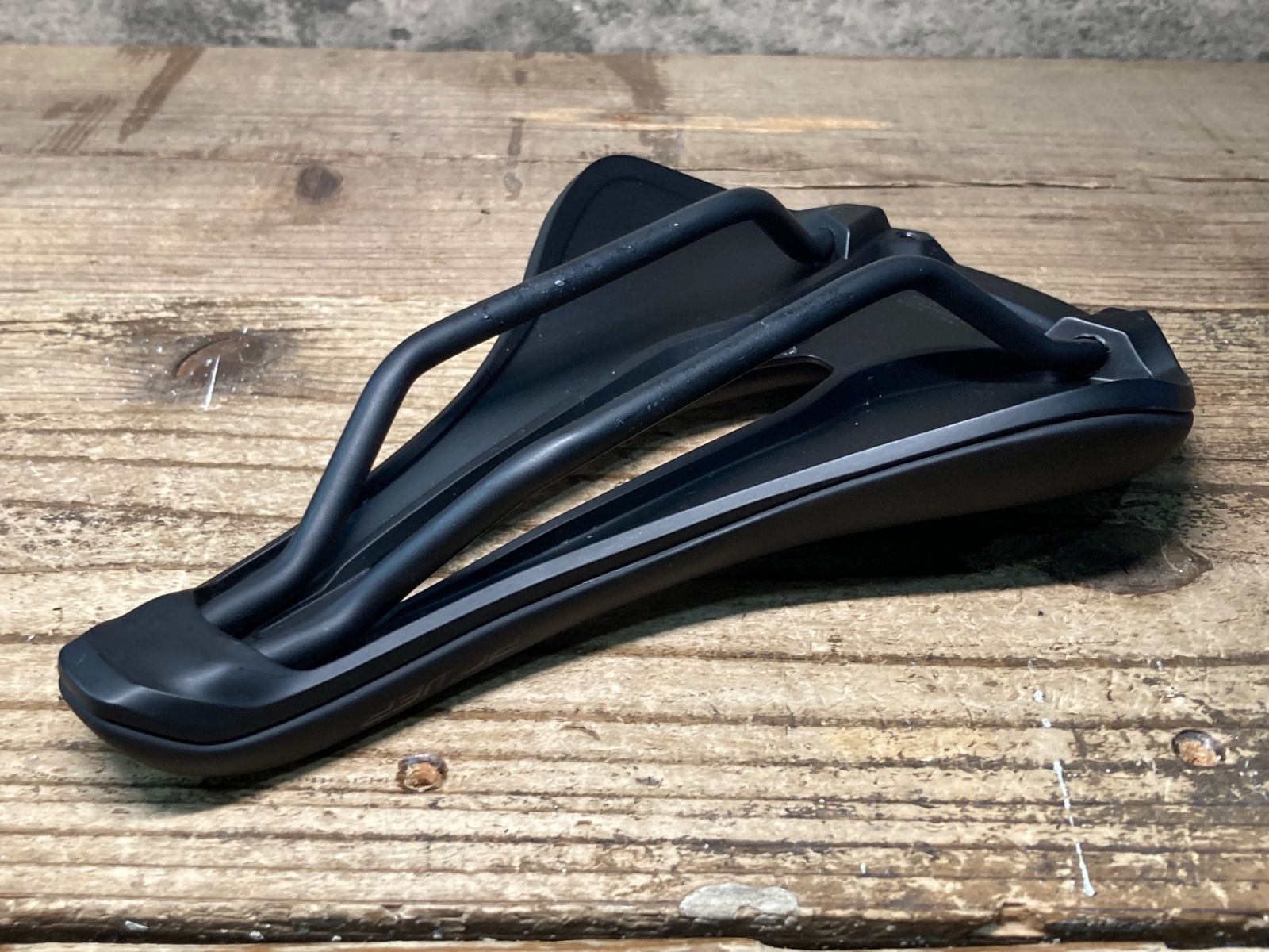 スペシャライズド SPECIALIZED