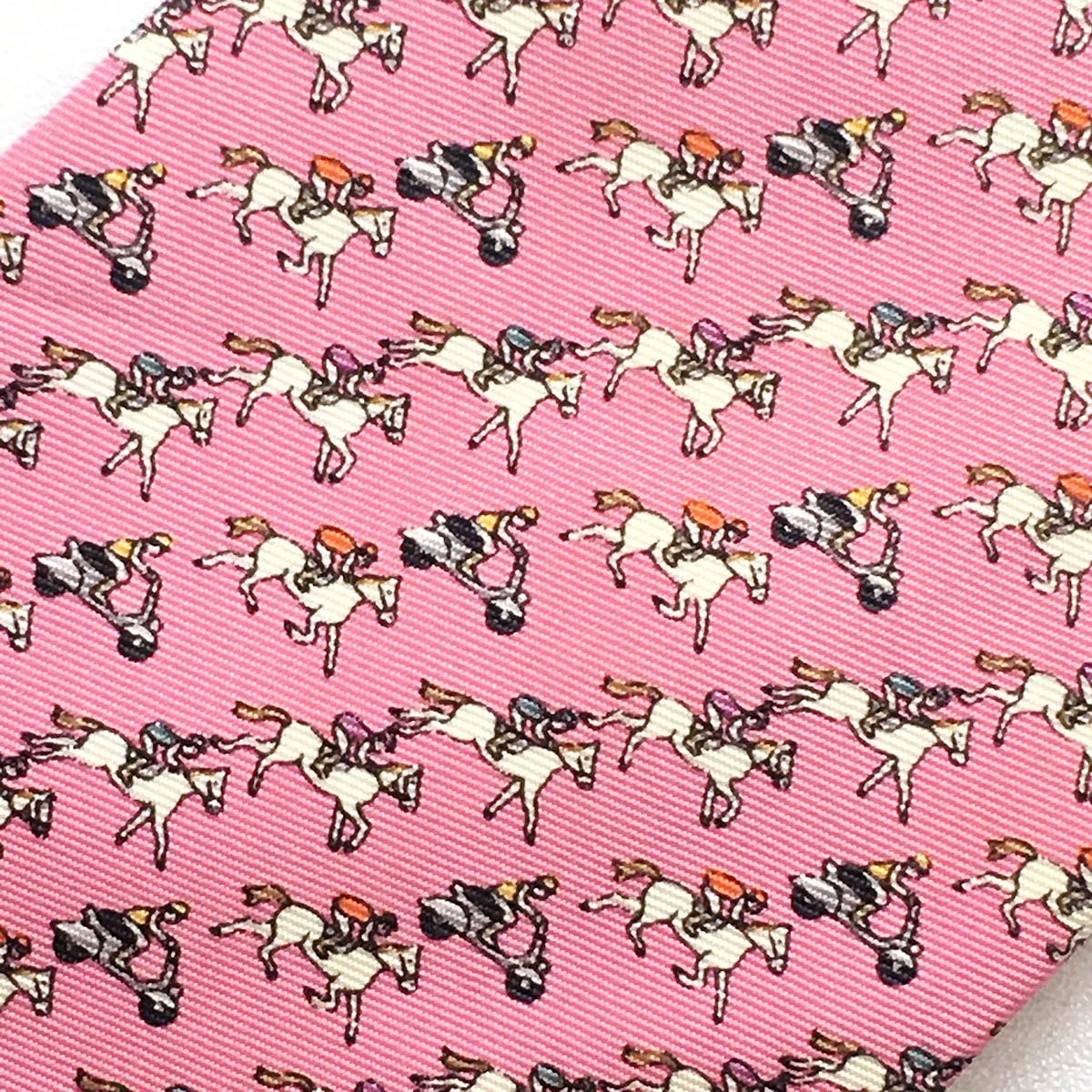 美品 エルメス HERMES ネクタイ シルク100% 動物柄 カモメ HERMES #anzt エルメス ネクタイ 紺 シルク 総柄 ロゴ 動物