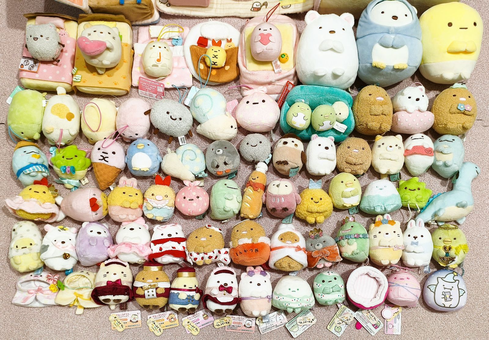 すみっコぐらし　ぬいぐるみまとめ売り Amazon.co.jp: すみっコぐらし ぬいぐるみ ねこ : おもちゃ