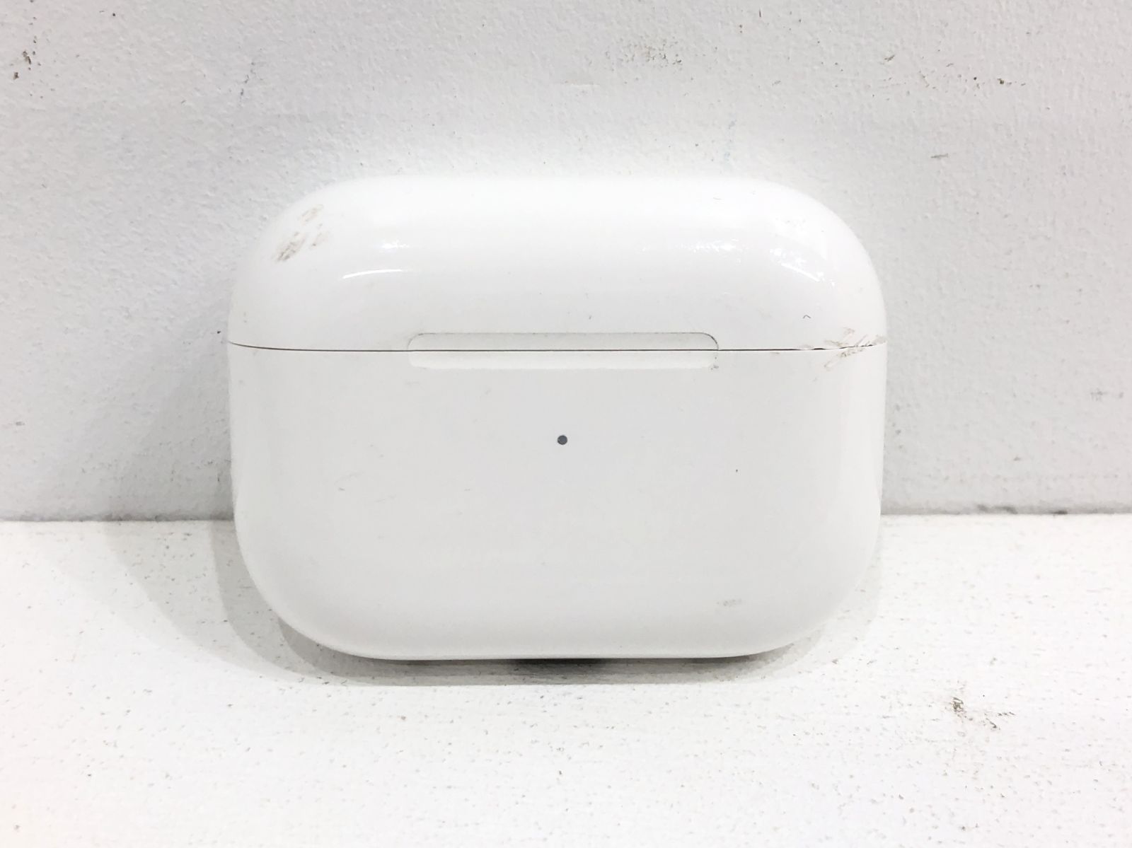 小牧店 AirPods Pro 第2世代 MagSafe充電ケース USB-C 付き T416-0986