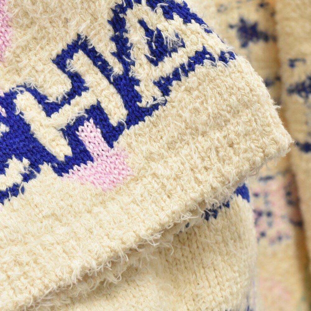 CHANEL(シャネル )のココマーク総柄入りキャミソールとカーディガンの CHANEL(シャネル )のココマーク総柄入りキャミソールとカーディガンの