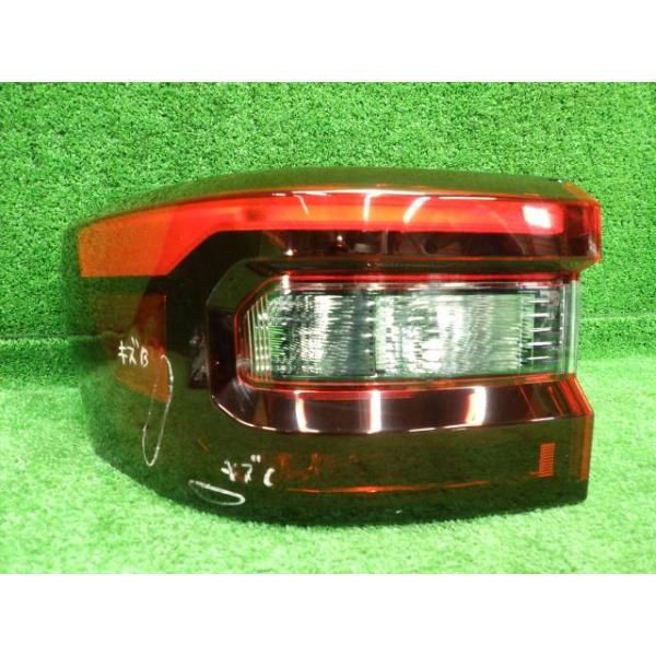 新品】トヨタ ライズ 左側テールランプ 81561-B1170