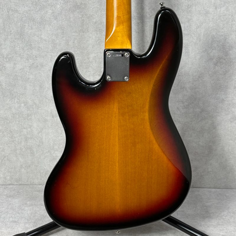 超激安セール開催中です！ 加古川店 楽器 Fender フェンダー ベース American Vintage 62 Jazz Bass 2003年製 471