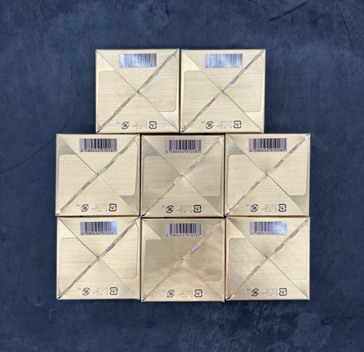 2039 新品 未開封 EVIZE エビーゼヒカリエイジングプラチナム コート