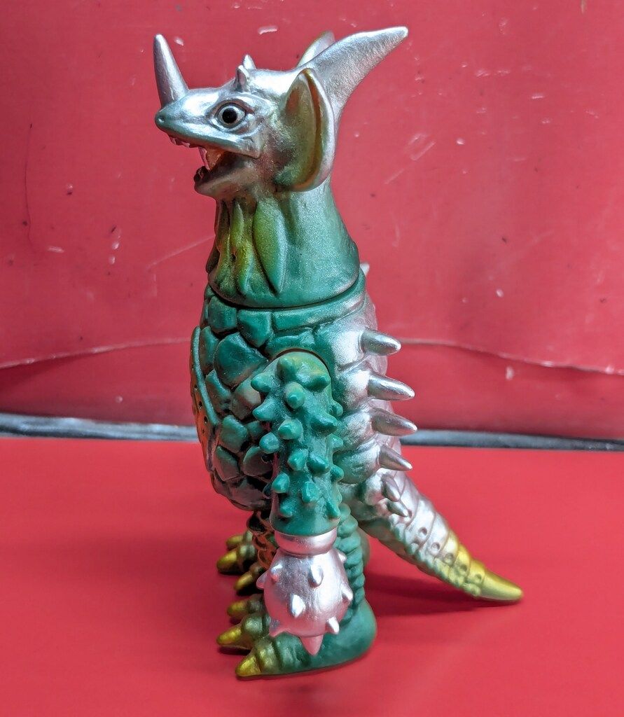 最終値下げ！タイラント 怪獣ソフビ グリーン ブルマァク