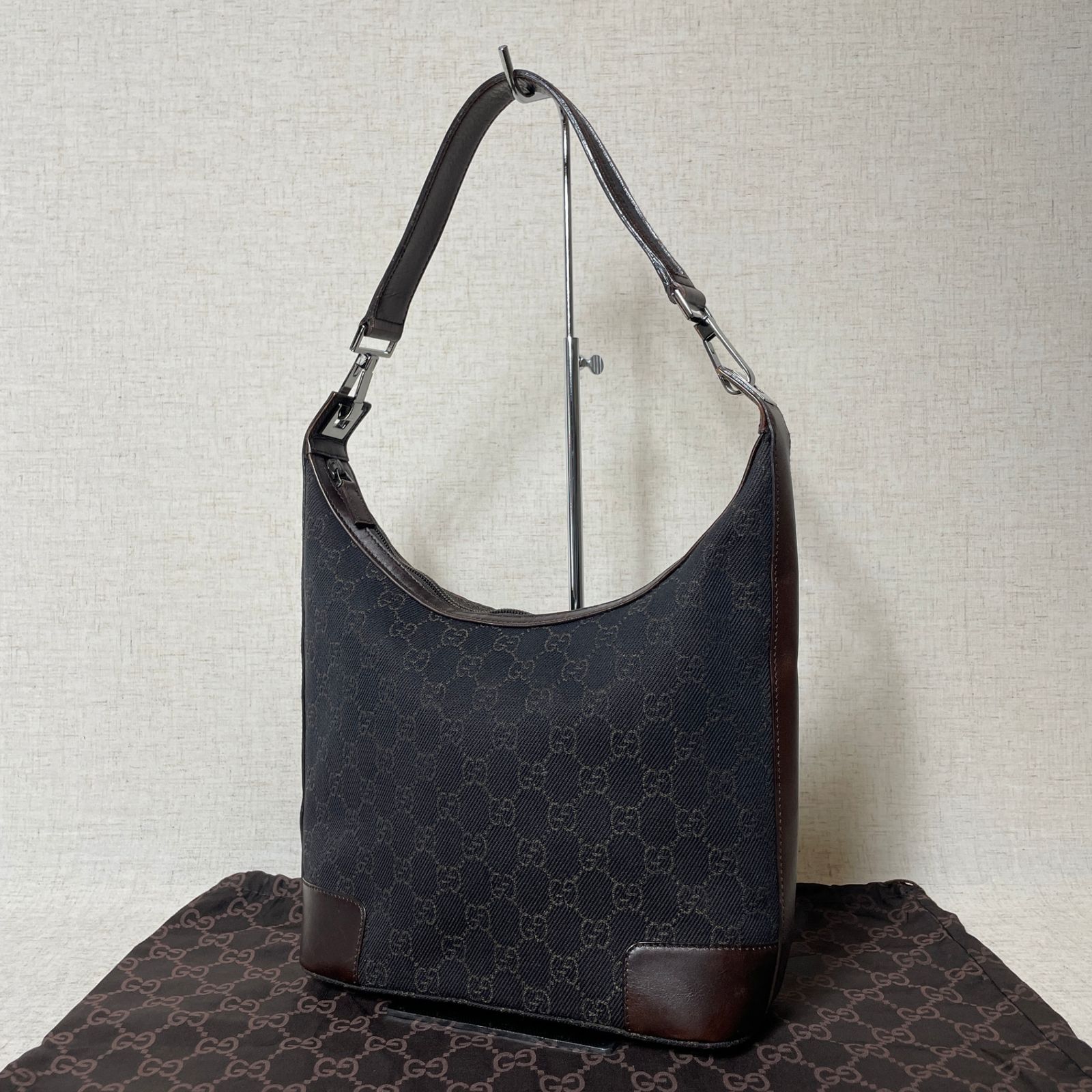 2504-162｜ ｜グッチ GGキャンバス ショルダーバッグ ダークブラウン