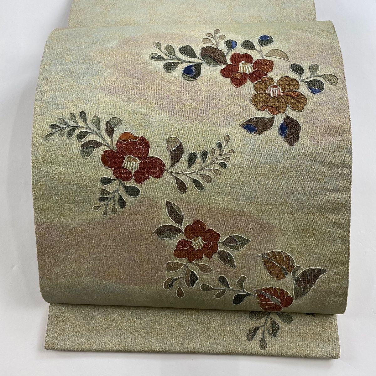 袋帯 秀品 椿 霞 金通し 刺繍 抹茶色 お太鼓柄 正絹