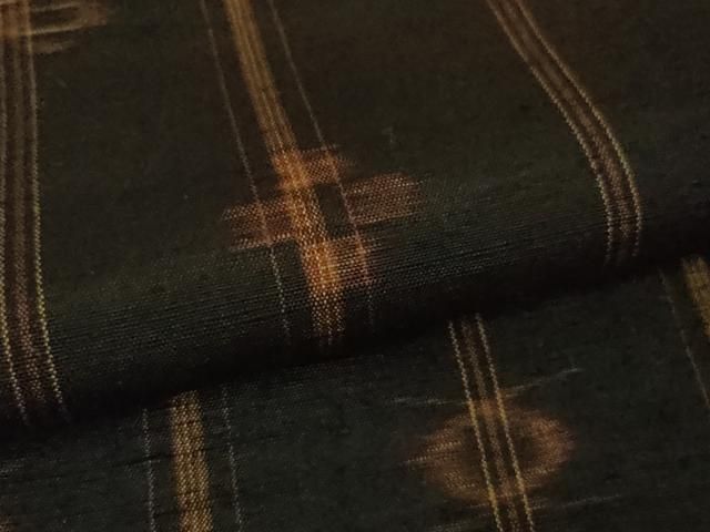 平和屋本店□極上 国指定重要無形文化財 本場久米島紬 神里チエ作 手織