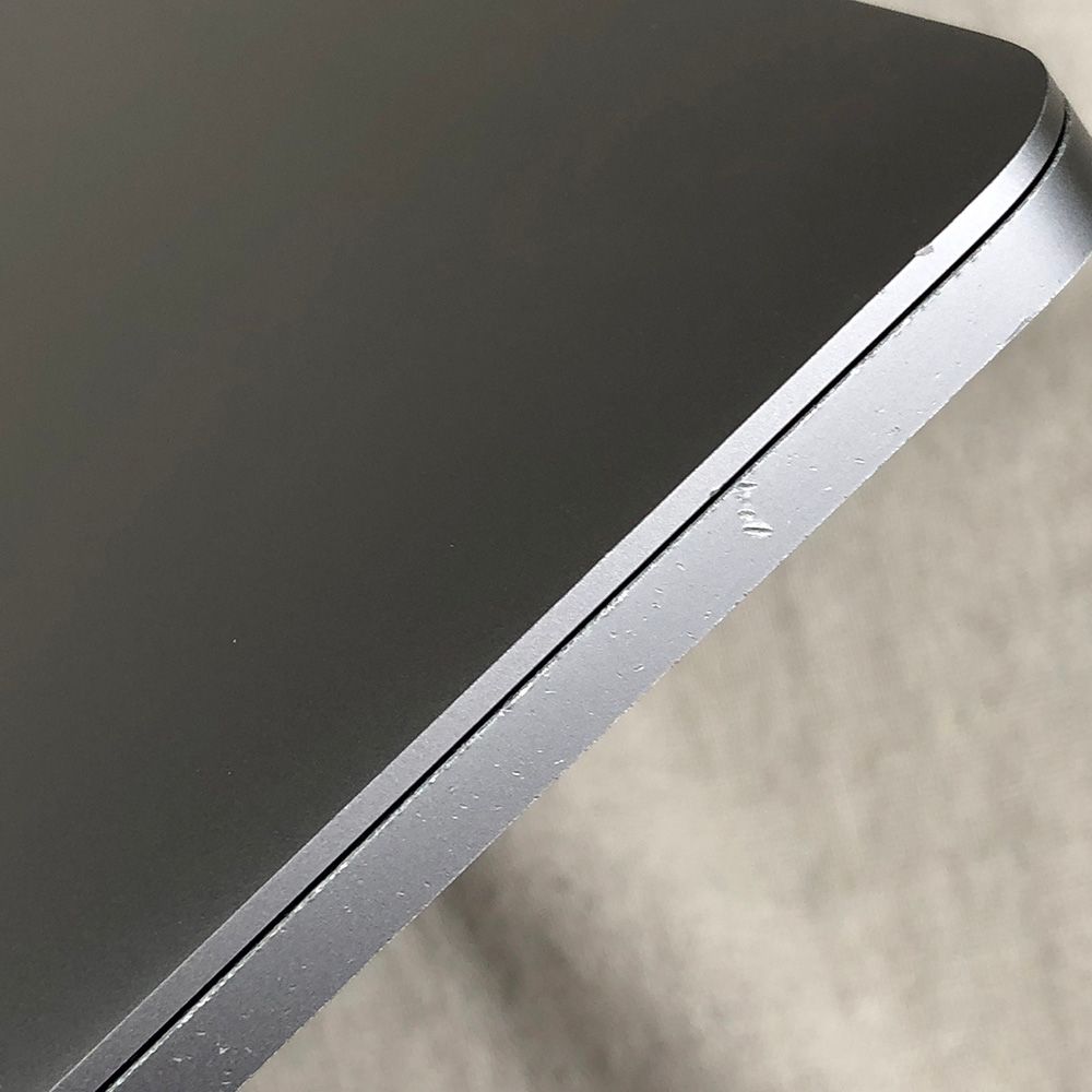 本体のみ Apple MacBook Pro 16インチ 2019 Touch Bar Radeon Pro 5300M i7 16GB 512GB A2141 EMC3347|MB-251613 325209 CHRISTIANNAURATH_COM_BR