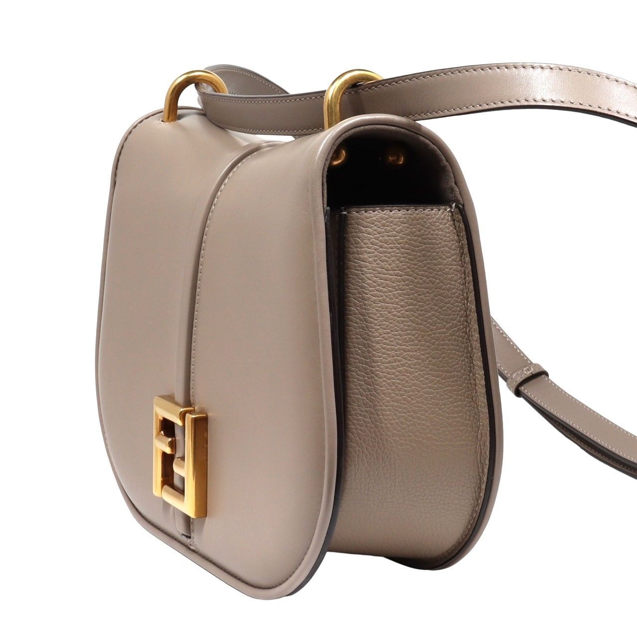 最終値下げ】 FENDI フェンディ カモン ミディアム ショルダーバッグ 