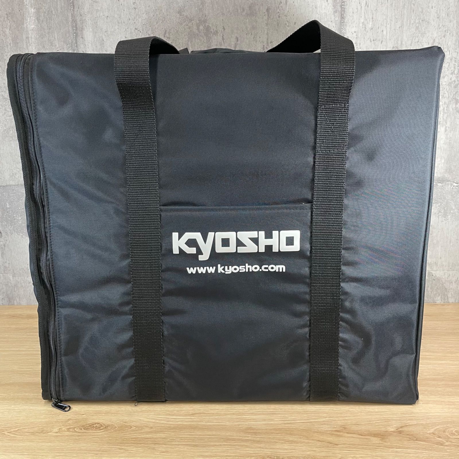 KYOSHO キャリングバッグ Mサイズ（RCカー用バッグのおすすめ