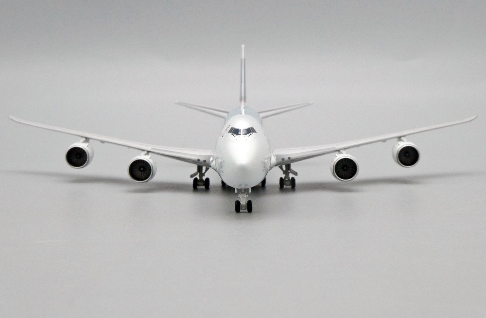 Jcwings キャセイパシフィックカーゴ 747-8F B-LJA 1/400 EW4748011