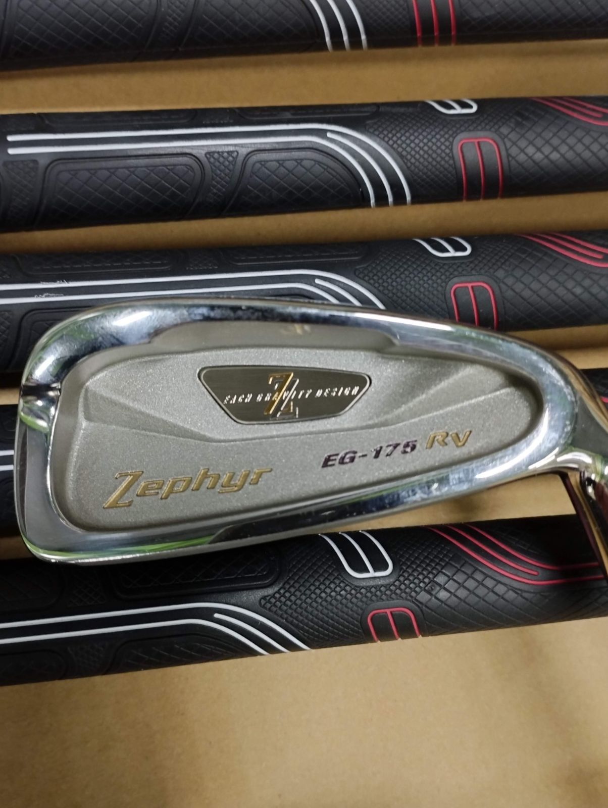 レディース　ミズノ Zephyr EG-175 RV アイアンセット　ドライバー ミズノZephyr EG–175RV レディースドライバーアイアンセット