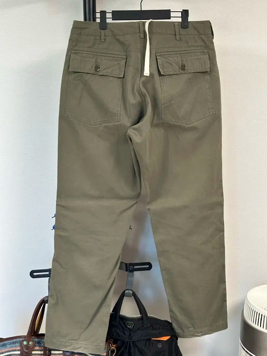 めるり 　塗師　海田宗恵造　真塗　縁高重　五段重　共箱　V　8789A 茶道具 塗師 海田宗恵造 真塗 縁高重 五段重 共箱 V