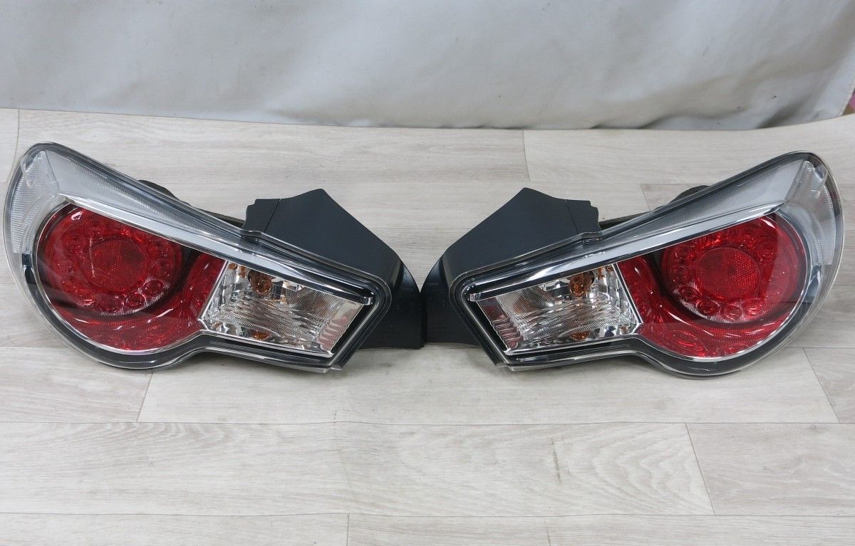 ZN6 トヨタ 純正 0 前期 左右セット ハチロク ヘッドライト 運転席