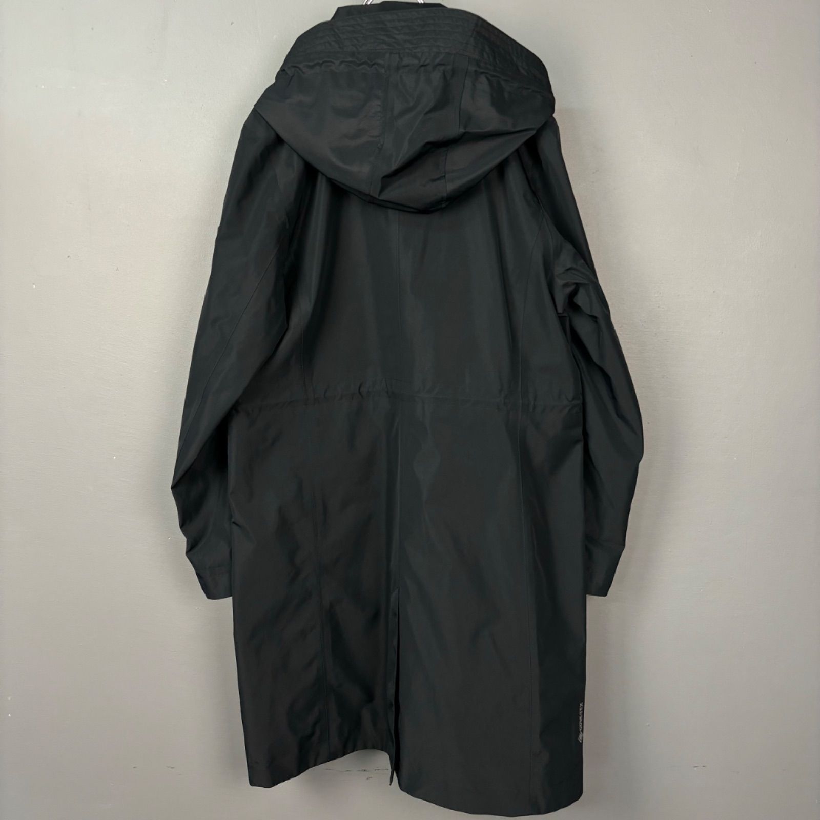 値下げしました‼️【新品同様】AIGLE スプリング&レインコート フード付き AIGLE GORE-TEX エーグル ゴアテックス レインコート スプリング