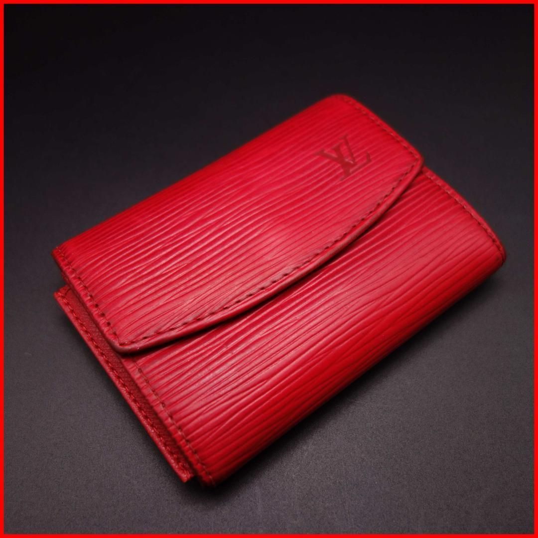 ルイヴィトン　ポルトフォイユ　マルコ　エピ　二つ折り財布　 レッド　レザー ルイヴィトン ポルトフォイユマルコ エピ 二つ折り財布 赤 ルイ