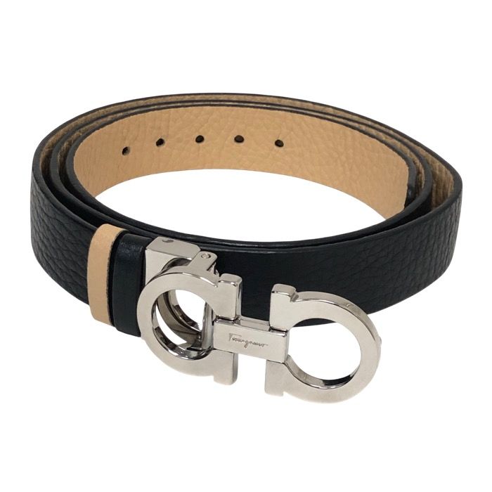 サルヴァトーレフェラガモ Salvatore Ferragamo イタリア製 レザー  