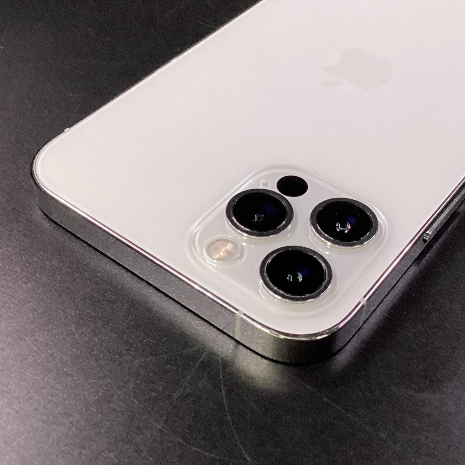iPhone 12 Pro 128GB シルバー docomo 白ロム 動作確認済 80 iPhone 12 Pro 128GB シルバー docomo 白ロム 動作確認済 80