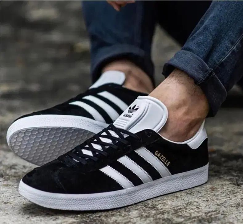 adidas アディダス ガゼル コア 黒 290