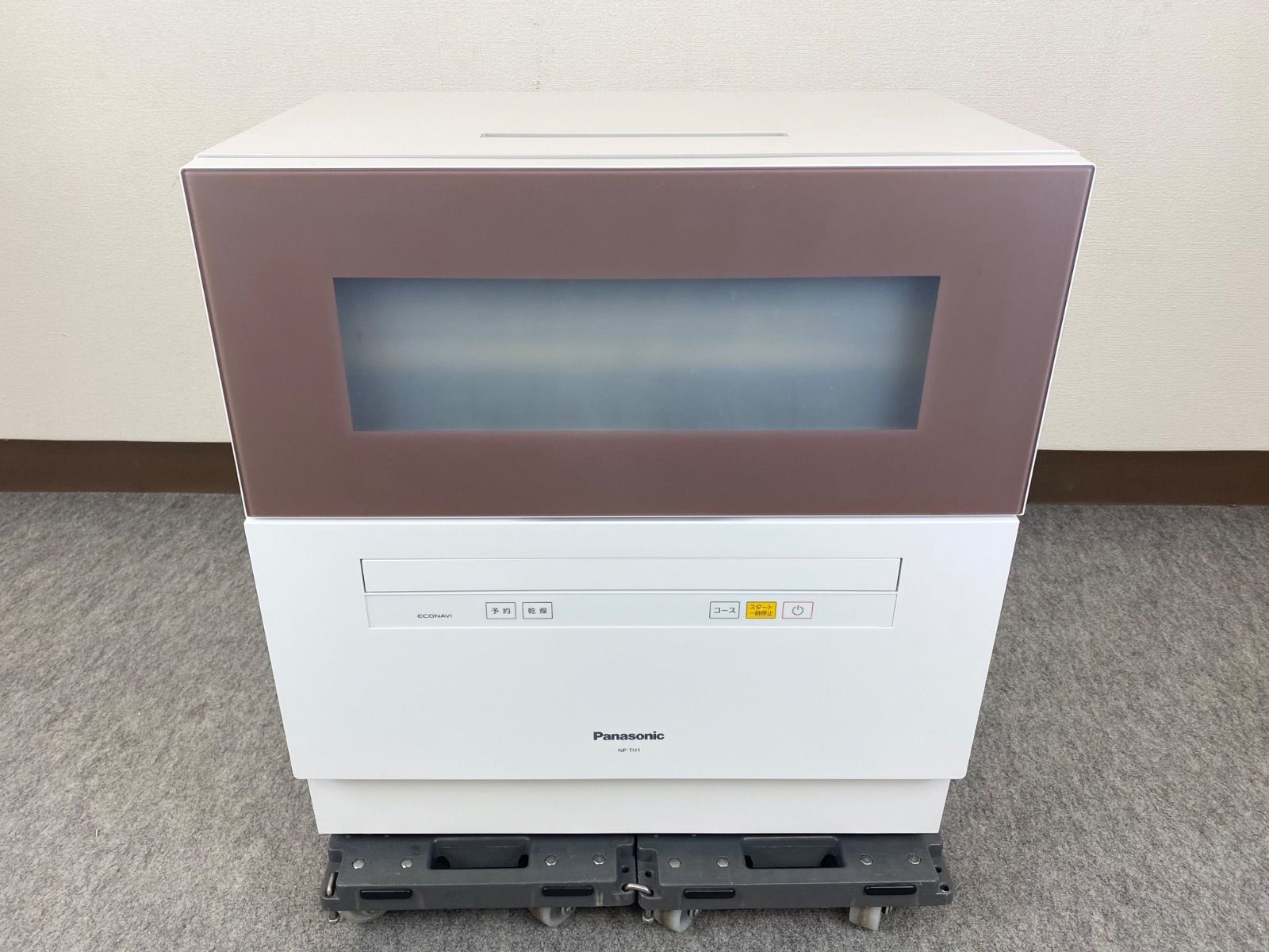 E30上A17 Panasonic パナソニック 電気食器洗い乾燥機 NP-TH1-T 2017年製