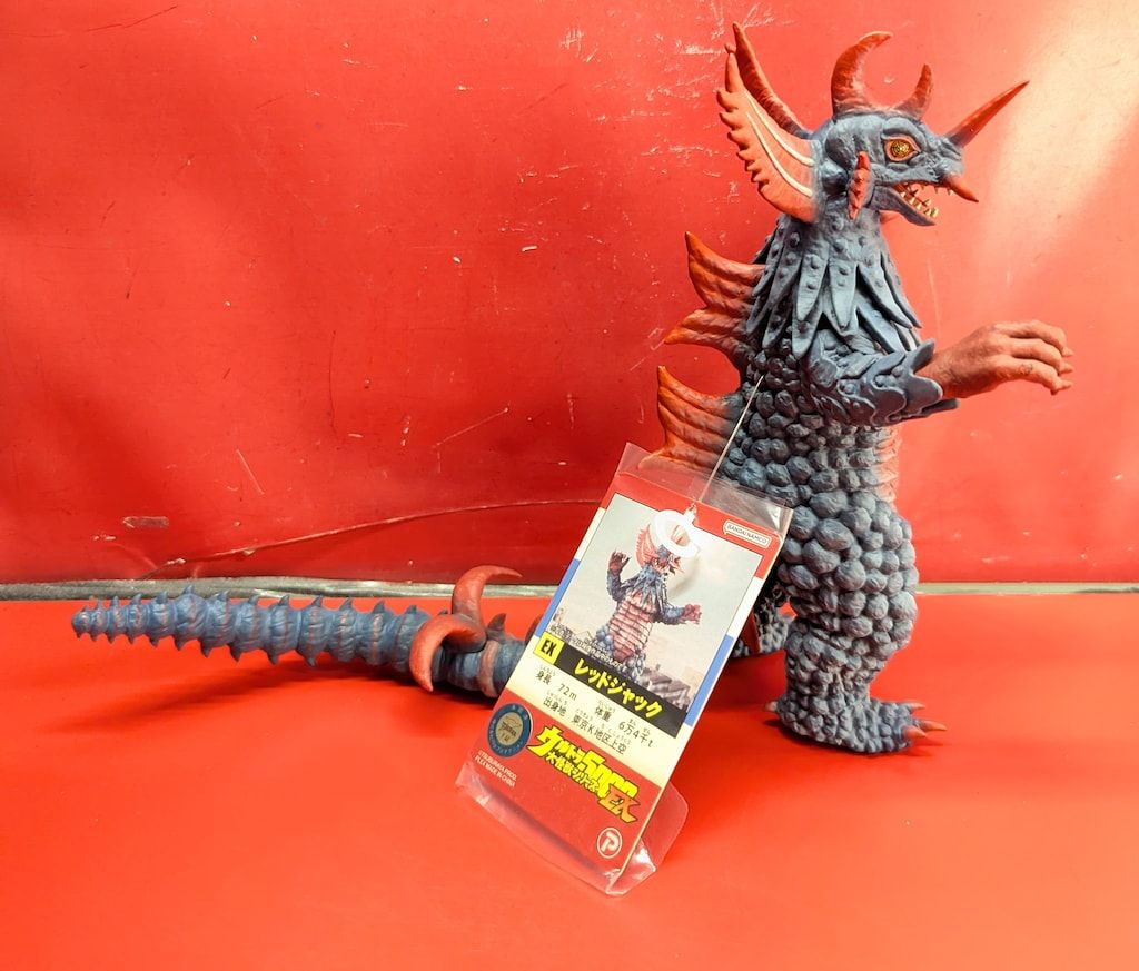 ☆ウルトラマン 空飛ぶウルトラセブン☆ ウルトラマンセブン 怪獣と空