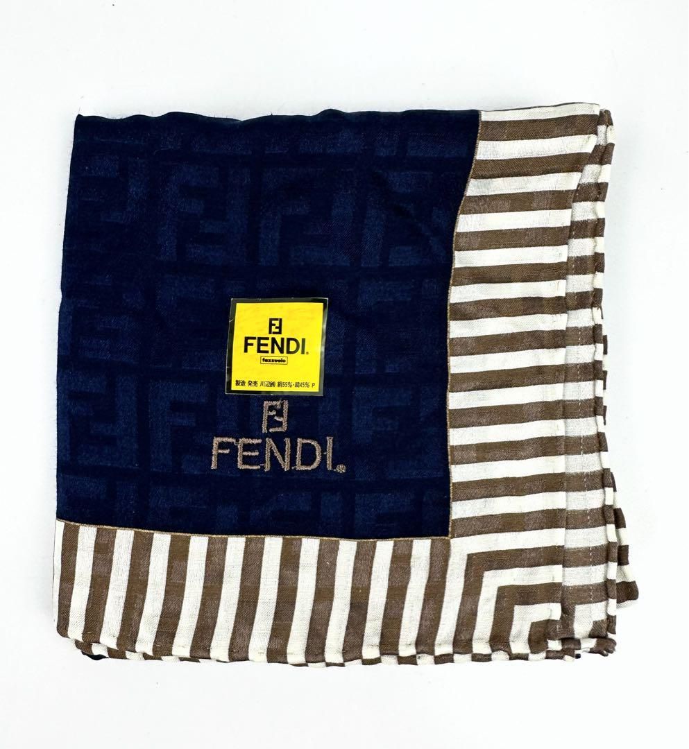 フェンディ FENDI バンダナ ハンカチ スカーフ 首飾り ズッカ