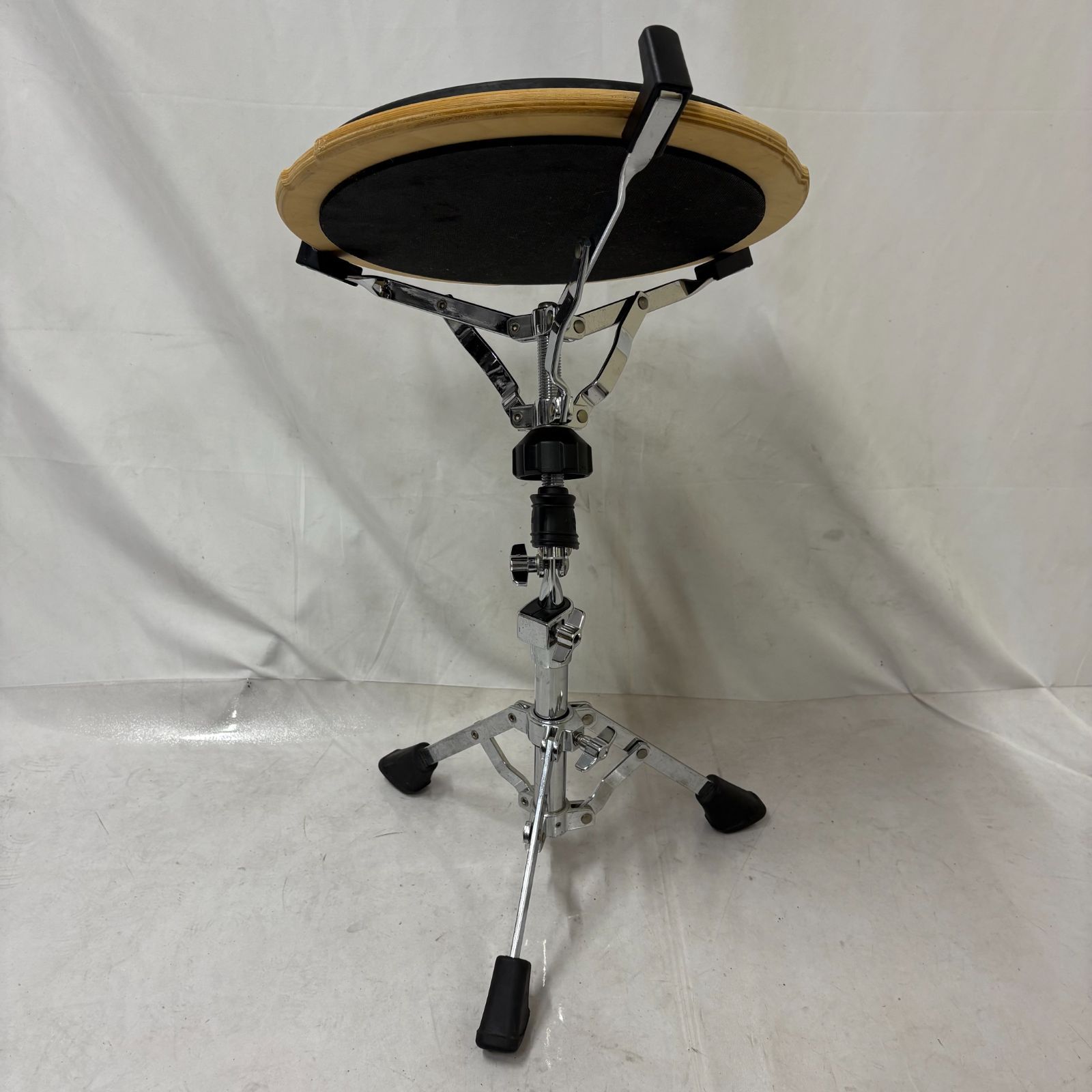 スネアスタンド