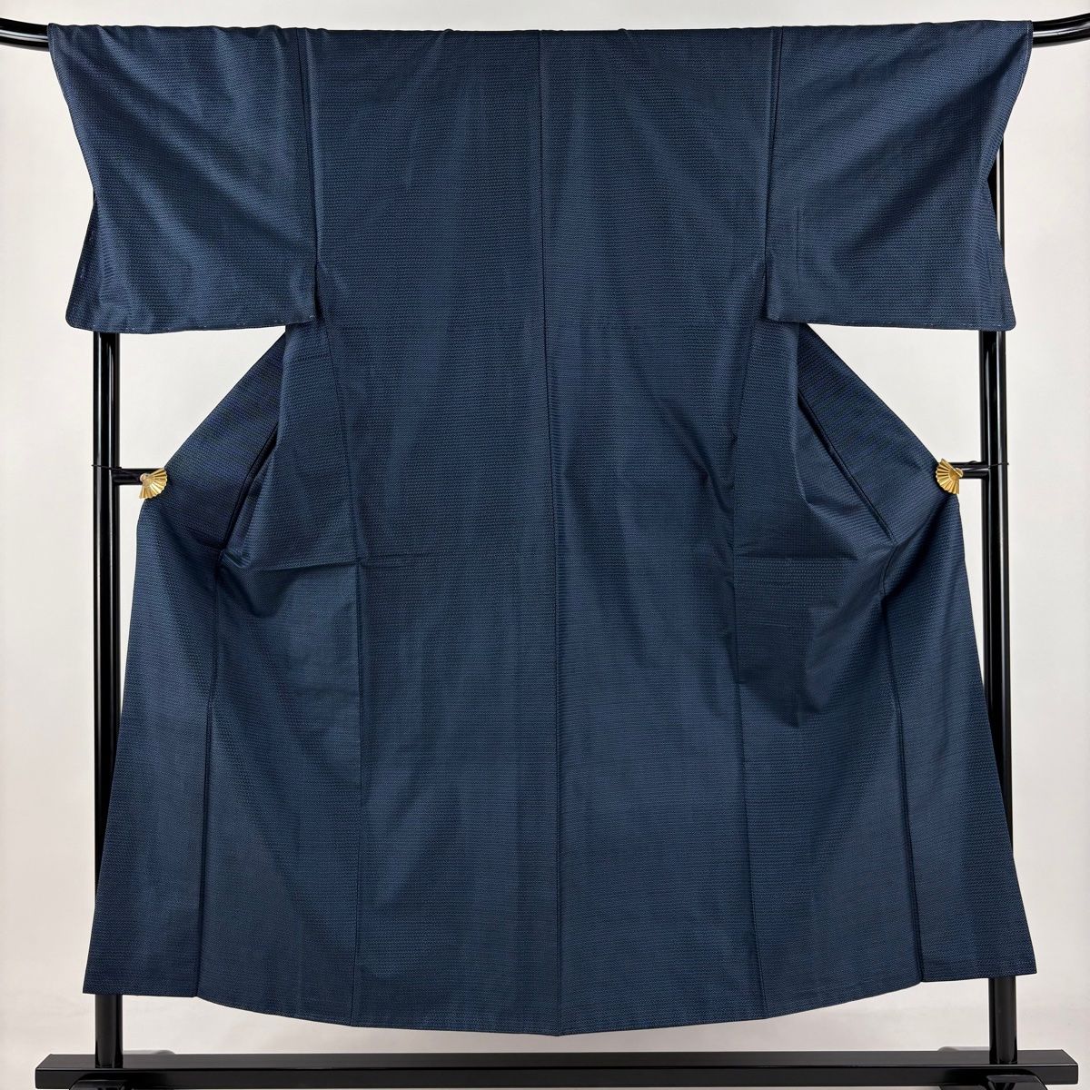 男着物 身丈152cm 裄丈73cm L 袷 アンサンブル 紬 亀甲絣 紺色 正絹