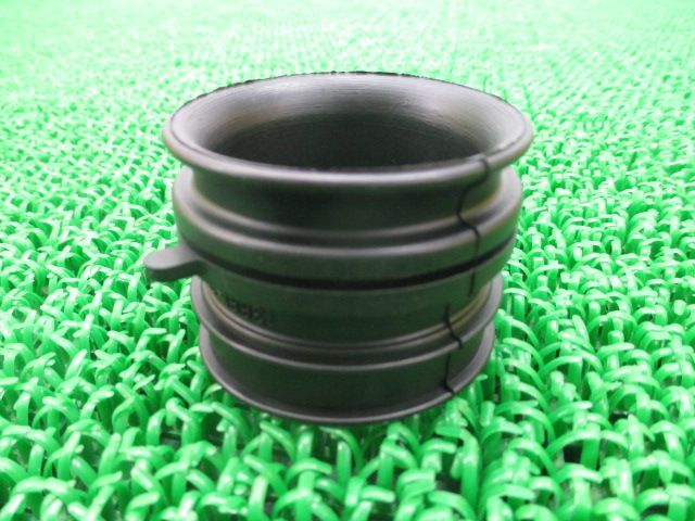 GSX-R250R アウトレットチューブ 13881-06C00 在庫有 即納 スズキ 純正 新品 バイク 部品 車検 Genuine