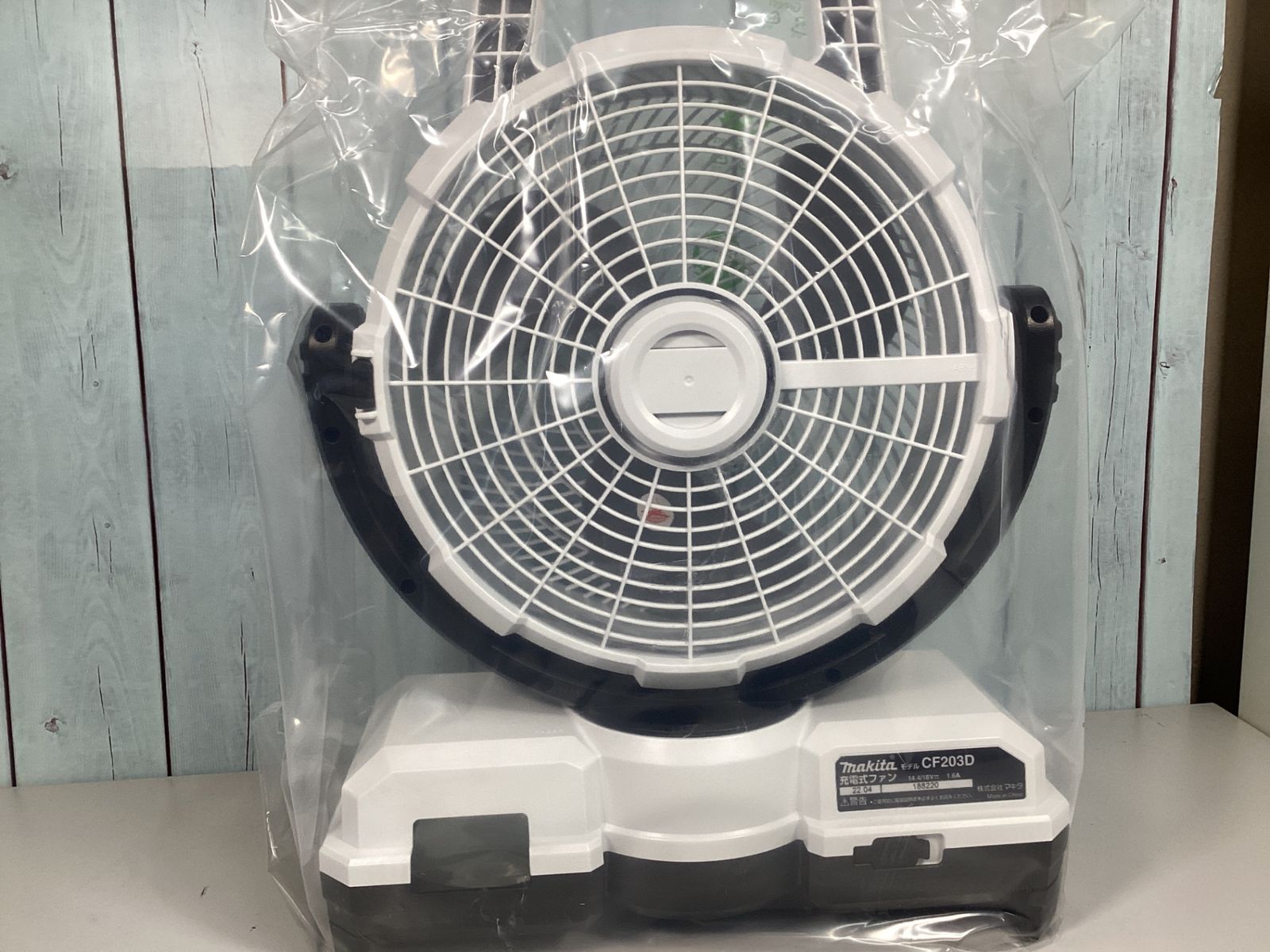 コードレスファン CF203DZW