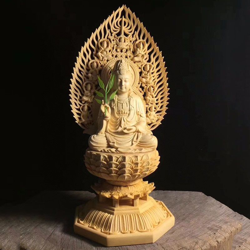 井波彫刻　聖観音菩薩立像　蓮の花の台座付き　大型　高さ約65cm 井波彫刻 聖観音菩薩立像 蓮の花の台座付き 大型 高さ約65cm